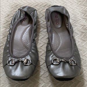 Me Too flats. Size 8.5M. Pewter color with silver